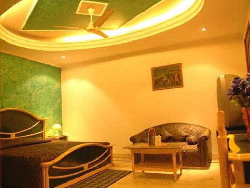 Hotel Rahul Palace Nové Dillí Pokoj fotografie